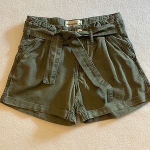 Abercrombie Kids Girl’s Shorts Size 9/10 Olive Army Green